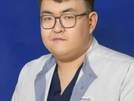 Ли Дмитрий Владимирович